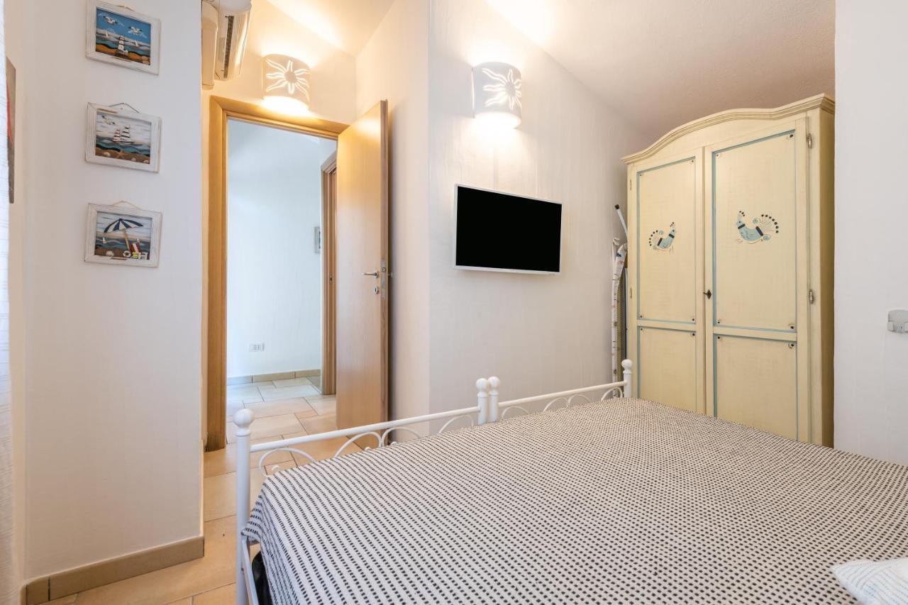 Casa Vacanza Il Bouganville Villasimius Eksteriør bilde